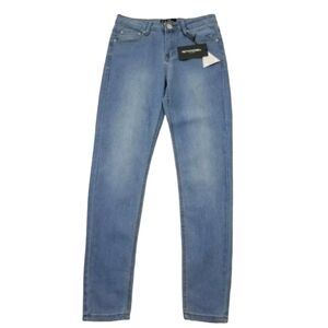 KIM ~PrettyLittleThing ~Women's Size 4(US) 8(UK)~Blue Slim Leg Stretch Jeans NWT